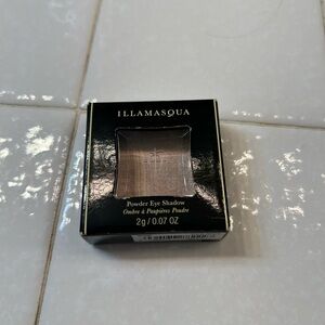 Illamasqua Shimmering Pink Eye Shadow